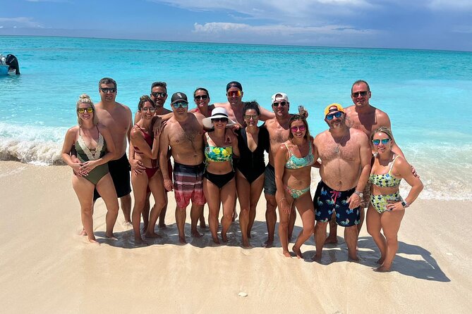 007 Private Beach Club -Swimming Pigs, Snorkeling, Lunch, Drinks - Timing, group size, and physical effort