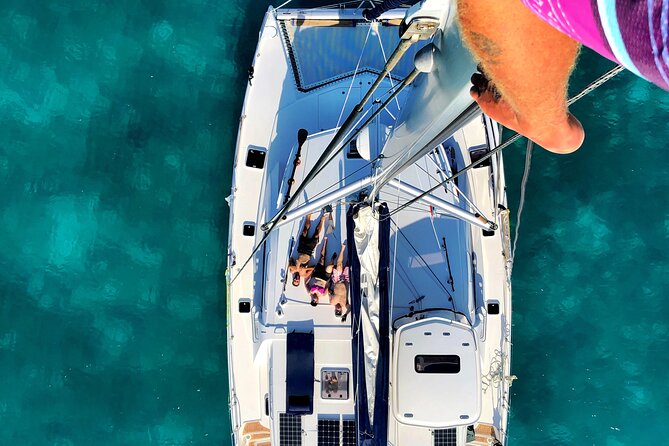 4 Days, 3 Nights Sailing Catamaran Experience in the Exumas, Bahamas - Price, food, and whether the math works