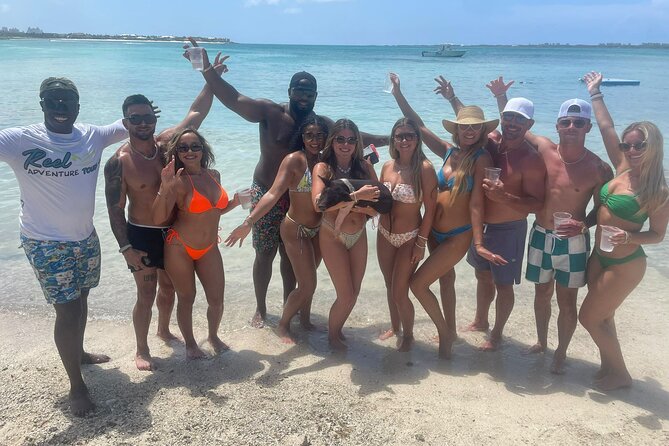 4hr Private Tour Island Hop Snorkel w/ Turtles & Sip Bahama Mamas - The optional swimming pigs at Athol Island