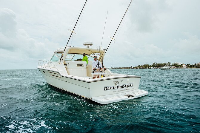 8 hours 38ft Reel Dreams Private Charter Nassau - Key points to know before booking