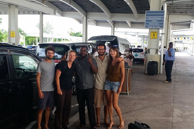 Airport Transfer - Hotel Drop-Off Within Nassau