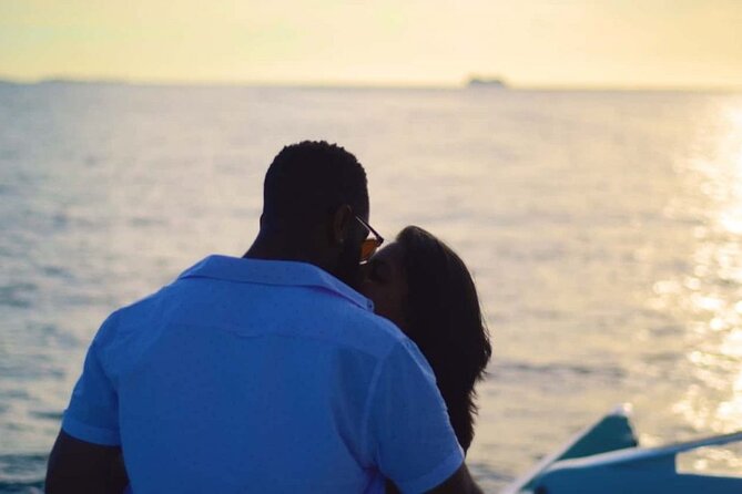 All Inclusive Sunset Dinner Cruise in Nassau Bahamas - The buffet dinner: BBQ chicken, ribs, and island sides
