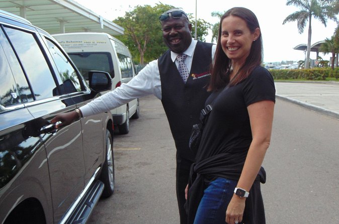 Bahamas Airport Transportation w/free Grocery Stop- Round Trip - Vehicle choices for couples, families, and small groups