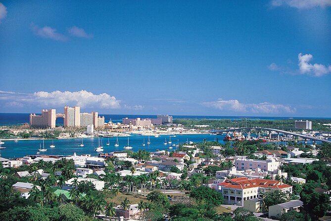 Bahamas Lynden Pindling Airport (NAS) Private Transfer to Nassau - Vehicle comfort, passenger numbers, and luggage
