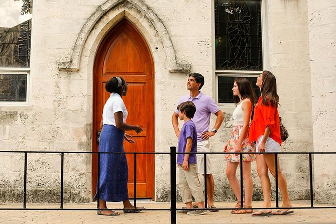 Bites of Nassau Food and Walking Tour - Start at Bahamian Cookin’ Restaurant and Bar