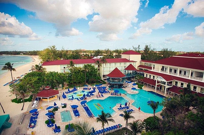 Breezes Resort Day Pass - Lunch From 12:30 to 2:30