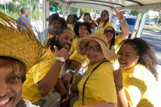CHIPPIES BAHAMAS Island Tours : Feel The Culture - Bush tea at Tasty Teas Bahamas
