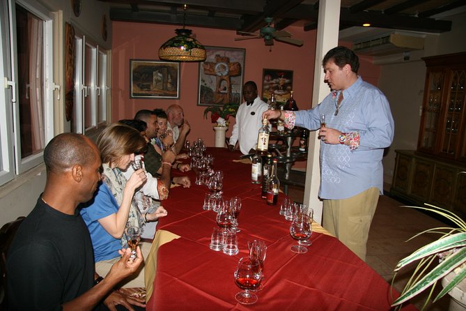 Cigar Demo and Rum Tasting at Graycliff Cigar Company - The Graycliff story, from one roller to 16 masters