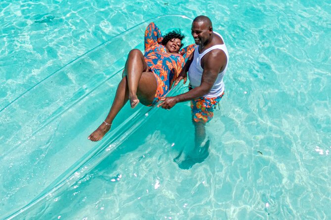 Clear Kayak Photoshoot+Free Cocktail Nassau, Bahamas - Who will enjoy this most?