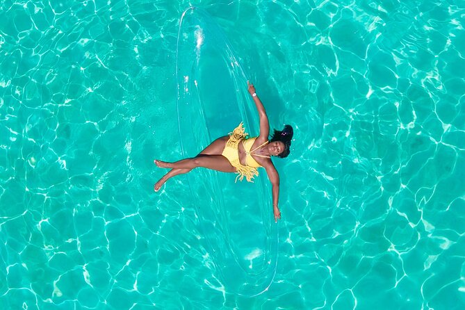 Clear Kayak Photoshoot in Nassau ,Bahamas. - Weather Can Change the Plan