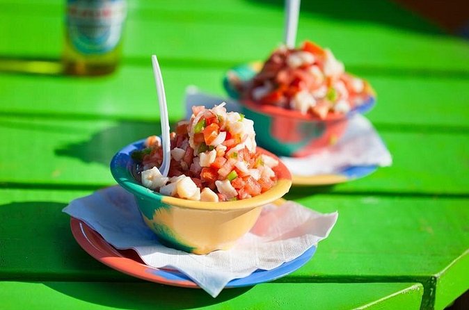 Conch Salad Cooking Lesson and Tasting in Nassau - The conch stand setting matters