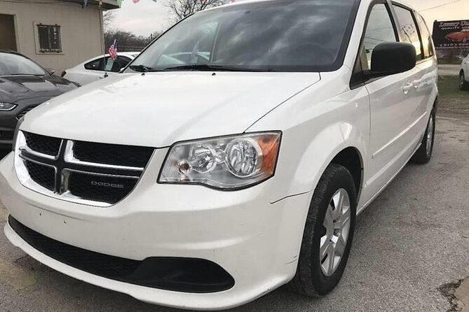 Direct Private Airport Transfer four or more Persons (one way) - The return trip to the airport