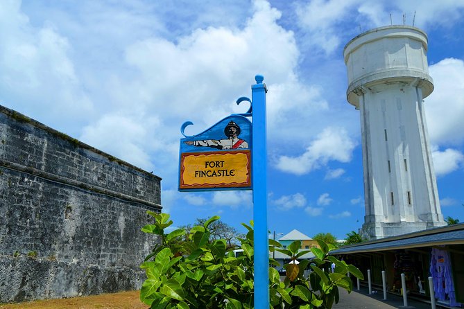 Discover Nassau Sightseeing Tour plus Atlantis Resort Visit - Fort Fincastle and the climb up Queen’s Staircase