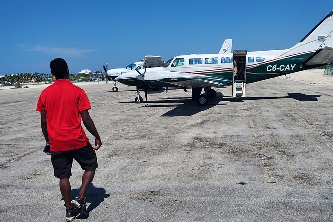 HALF DAY Swiming Pigs and Sharks Tour (Nassau to Exuma by Plane) - Six things to know before booking