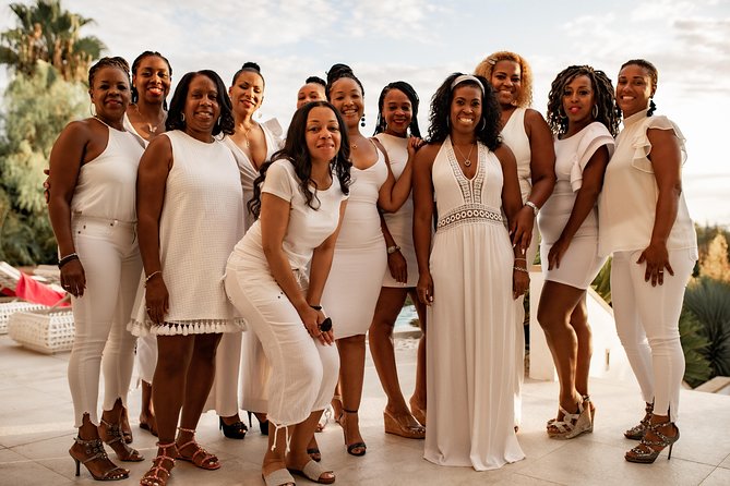 Hire Photographer, Professional Photo Shoot - Nassau - The Photographer Can Make or Break the Session