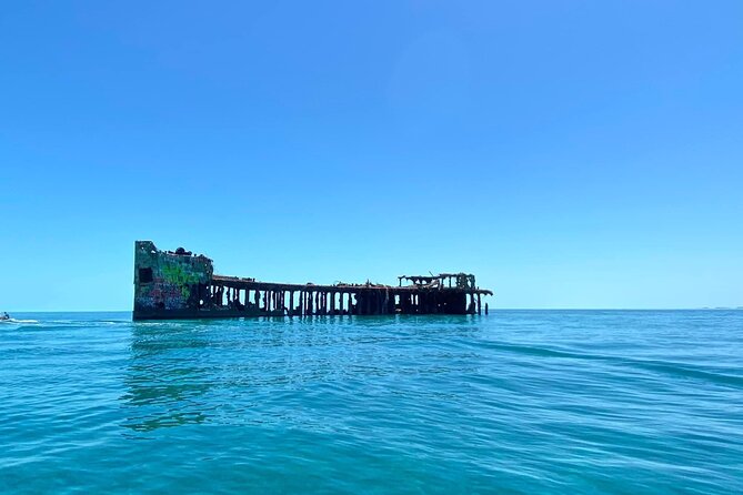 Honeymoon Harbour and The Sapona Day Trip - Why this Bimini boat trip is different