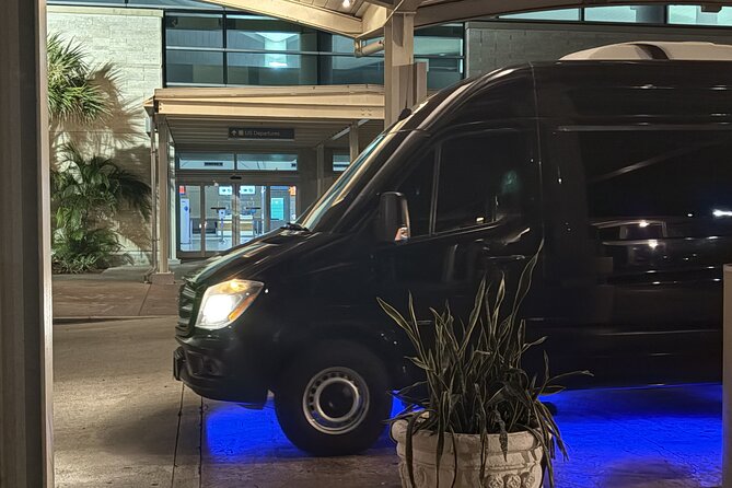 Luxury Airport Transfer in Nassau – VIP Mercedes Sprinter Service - A private Nassau arrival without the usual guesswork