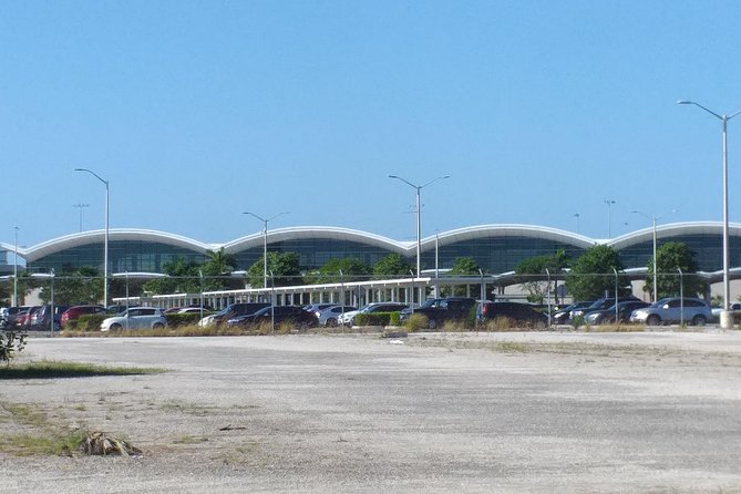 Nassau Airport to Palm Cay - group transportation in comfort - Leaving Nassau Airport without the usual fuss