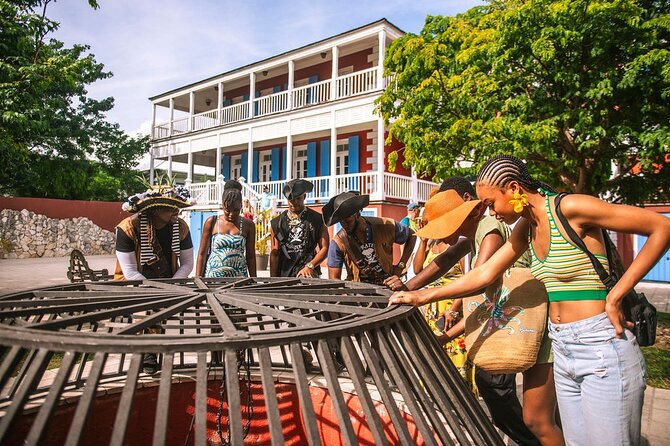 Nassau Bahamas Pirate Rum Tour - John Watling’s brings the rum flight