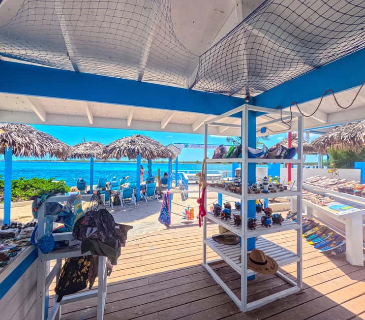 Nassau: Beach Day at SunCay incl. Lunch - Boat Tour - The Mood: Relaxed Beach Day or Island Party