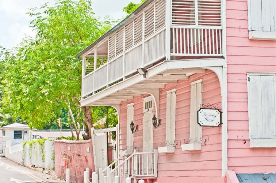 Nassau: Bites and Sites Food and Cultural Walking Tour - Dietary needs, timing, and booking details
