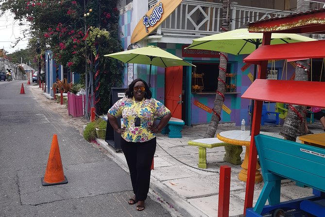 Nassau City Escape Transfer (One Way) - Key points at a glance