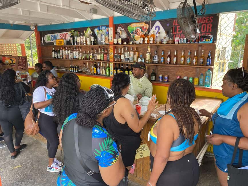 Nassau: Electric Bus Tour with Food & Drink Samples - John Watling’s Distillery and the spirit of the Bahamas