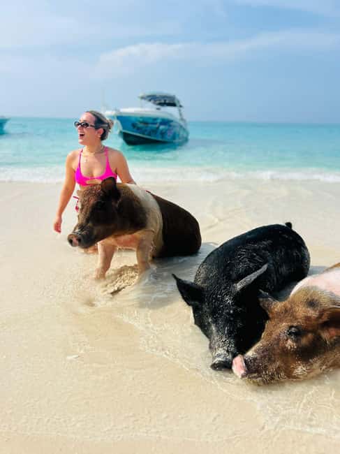 Nassau: Half-Day Swimming Pigs, Reef Snorkel & Beach Club - Safety Briefing and the 15-Minute Boat Ride