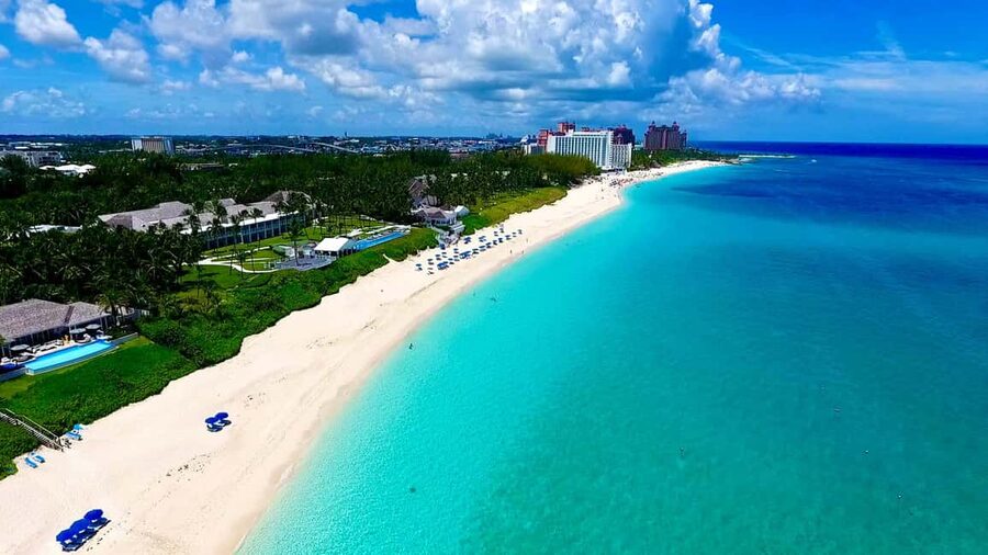 Nassau: Historic City Tour with Drink and Food Tasting - Fort Montagu and Nassau’s military past