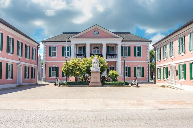 Nassau Private Highlights Sightseeing Tour - Climbing the 65 steps at Queen’s Staircase