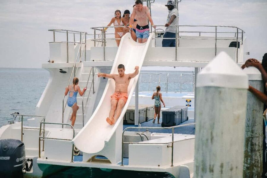 Nassau: Rose Island's Sand Dollar Beach Resort - Sand Dollar Beach Resort: small, simple, and easygoing