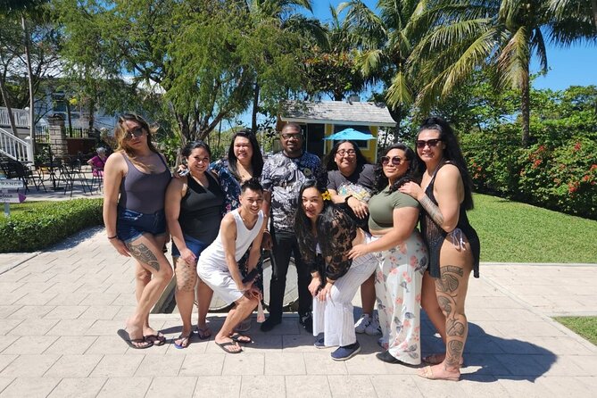 Nassau's Half Day Bus City Tour: Guided Tour with Free Samples - The Queen’s Staircase, 66 steps and a difficult past