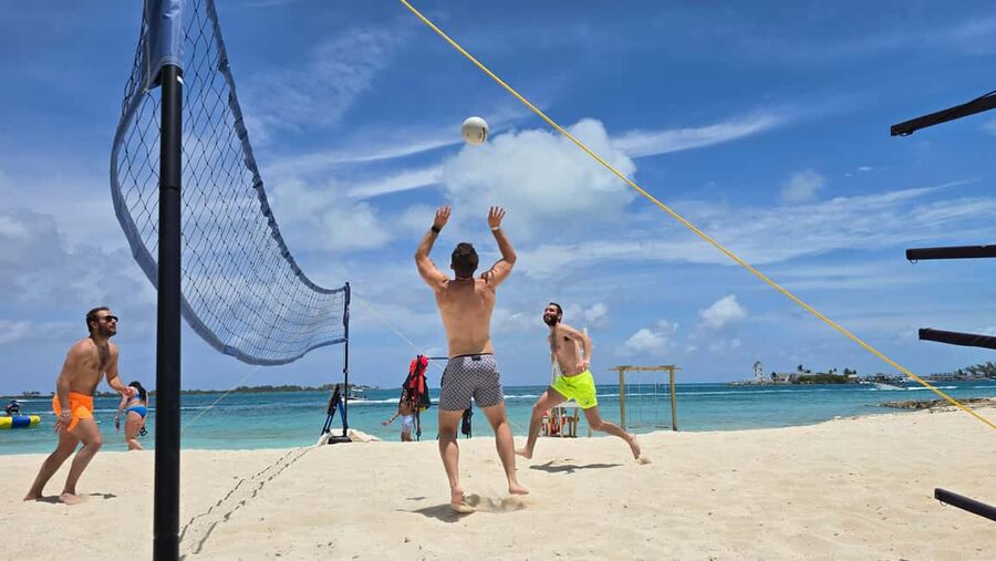 Nassau: Swimming Pigs, Snorkeling, Lunch, & Beach Boat Tour - Snorkeling at the Reef
