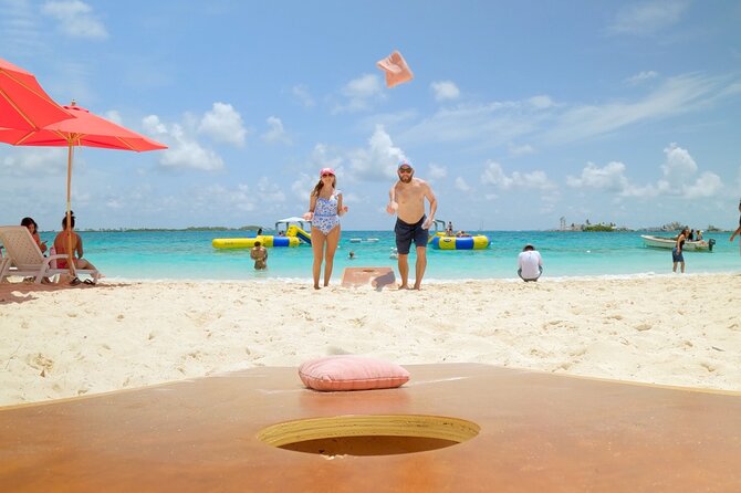 Nassau Swimming Pigs: Snorkeling, Lunch & Private Beach Club - Snorkeling in clear Bahamian water