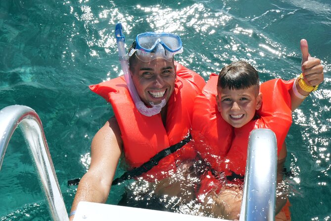 Nassau Swimming Pigs: Snorkeling, Lunch & Private Beach Club - Who will enjoy the Nassau swimming pigs tour