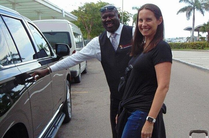 One Way Private Bahamas Airport Transportation with Free Wifi - Child seats, luggage help, and family comfort