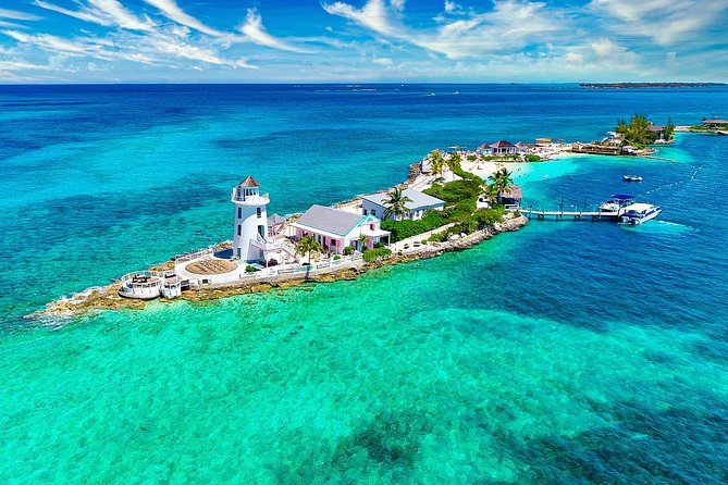 Pearl Island Bahamas Snorkeling Experience and Lunch - The crowd factor and the daily rhythm