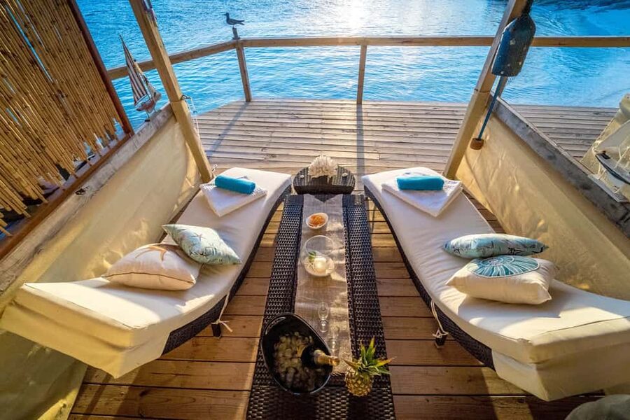 Pearl Island: Private Ocean View Cabana with Lunch - From Paradise Island to Pearl Island by ferry