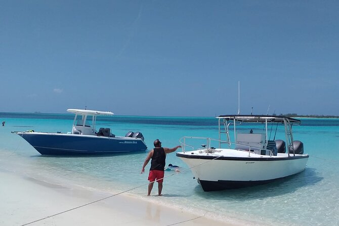 Private 4 hour Rose Island tour snorkeling fishing - Leaving Bayshore Marina at 9:00 AM or later