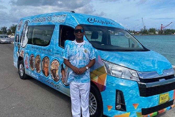 Private Airport/Hotels Transfers Nassau Bahamas - A friendly first ride through Nassau