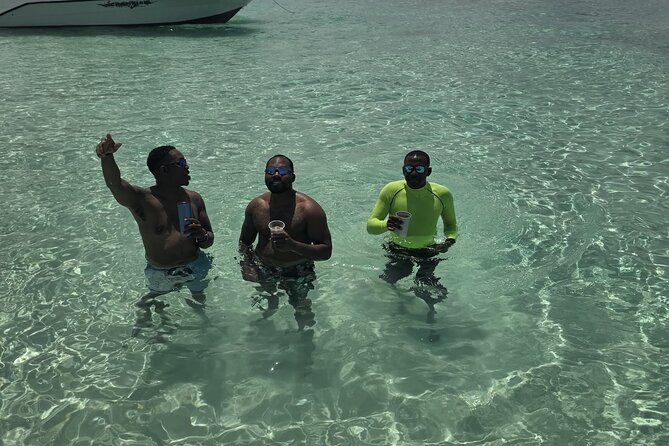Private Boat Tours & Fishing Charters in Nassau, Bahamas - Getting started at the New Providence meeting point