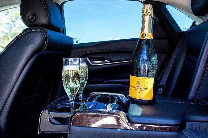 Private Round Trip Abaco Airport Transportation - The Scenic Drive to Your Destination