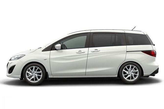 Private Roundtrip Sedan Airport Transfer to Paradise Island - What private really means here