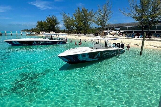 Private Tour 45ft Powerboat to Nearby Islands - The beach bar, lunch, and time away from the boat