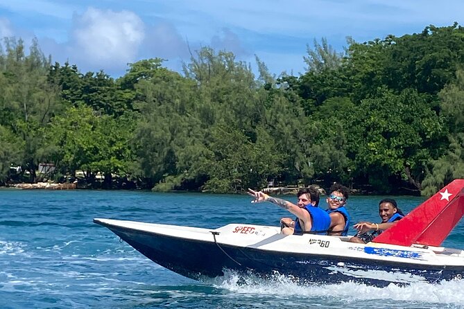 Self Drive Speedboat and Swim with the Pigs - Following the Guide Across the Water