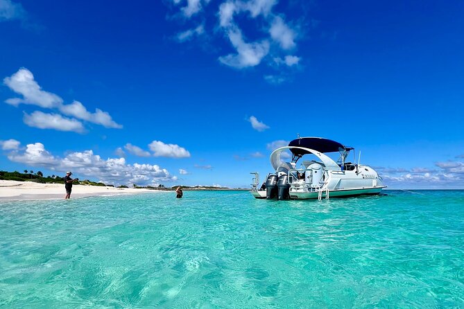 Semi Submersive Glass Bottom Boat Eco Tour in Paradise Island Bahamas - Why this Nassau boat tour is different