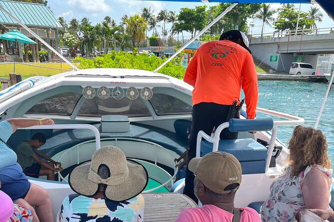 Semi Submersive Glass Bottom Boat Eco Tour in Paradise Island Bahamas - The shipwreck site and what you may actually see