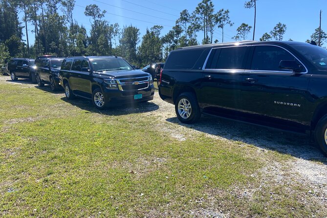 Shared Round Trip Limousine Transfer - From Freeport cruise port to Port Lucaya in about 20 minutes
