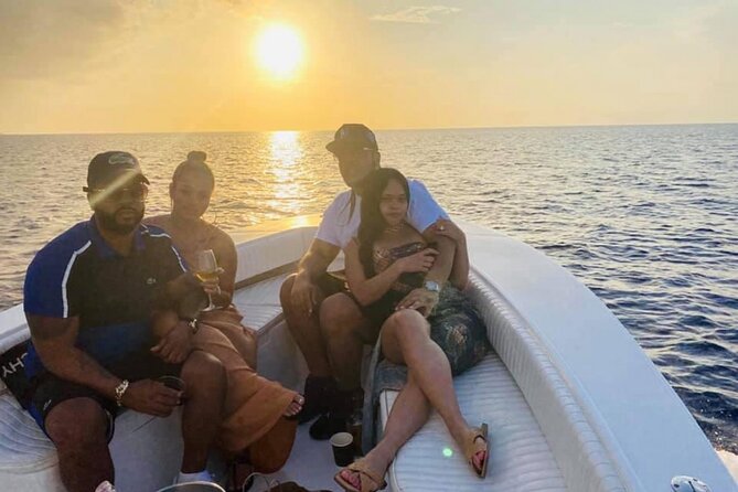 Sunset cruises - Nassau Harbour from a private boat