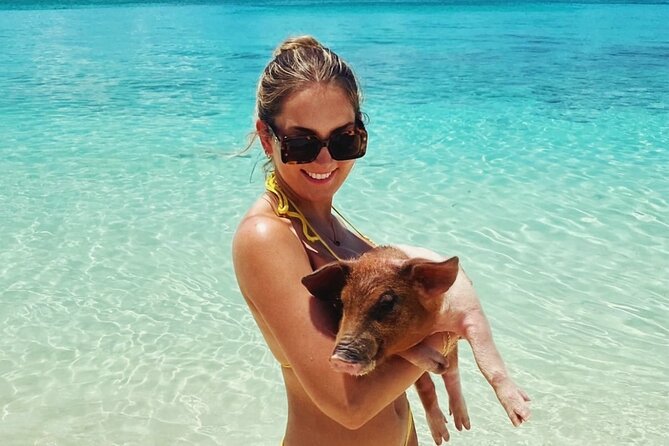 Swimming Pigs and Private Beach Club Escape - Leaving Nassau by Boat for Rose Island